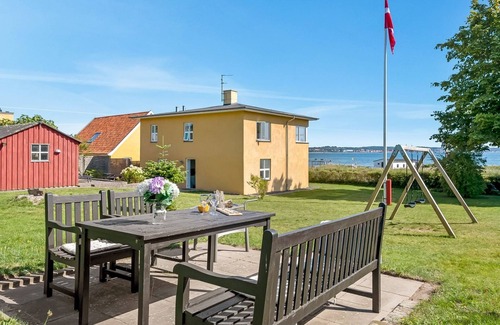 Egsmark Strand House | "Sira" - 25m from the sea by Interhome