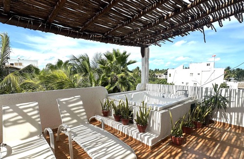 Downtown Holbox Hotel | Sirenas Caribbean Rooms Holbox