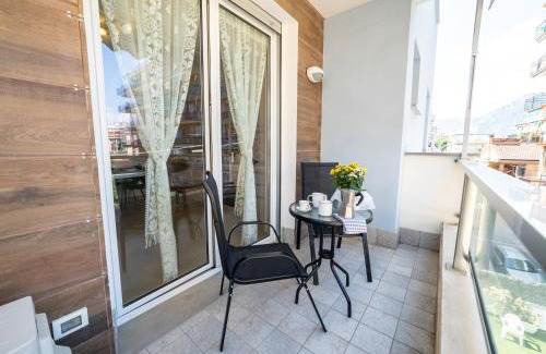 Borghetto Santo Spirito Apartment | Sirio - bilocale comodo a 200 m dal mare e con piscina sul tetto