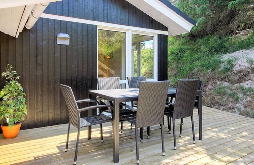 Vejers Strand House | "Sirka" - 200m from the sea by Interhome