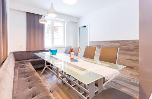 Haus im Ennstal Apartment | Sissi Park Haus im Ennstal - Schladming