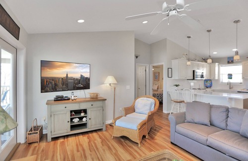 Indian Pass House | Sit Gulf Front On The Screen Porch At Indian Pass, Single Level Home