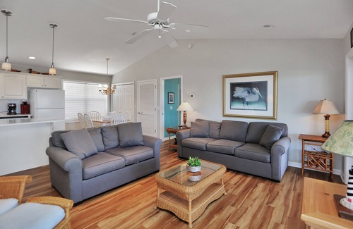 Indian Pass House | Sit Gulf Front On The Screen Porch At Indian Pass, Single Level Home