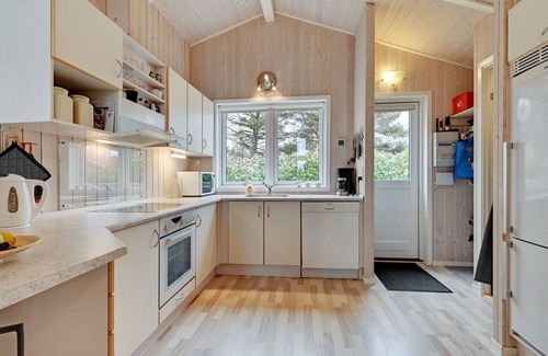Skodshoved House | "Sitka" - 250m from the sea by Interhome