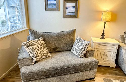 Florence House | Siuslaw Sanctuary
