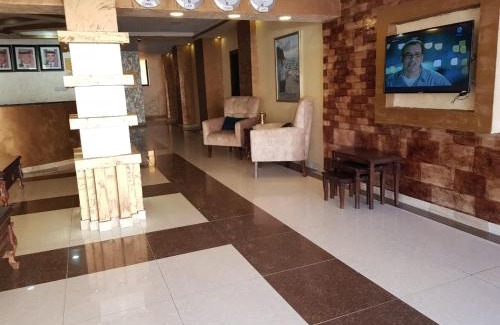 Jabal Al-Hussein Hotel | Siveen Hotel
