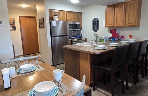 Branson West Condo | Siver Dollar City Just 5 Minutes Away From This Family Friendly 2bd 2 ba Condo