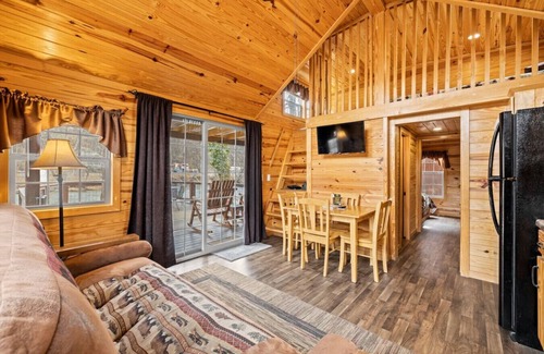 Dillsboro House | SIX Riverfront Properties on the Tuck!