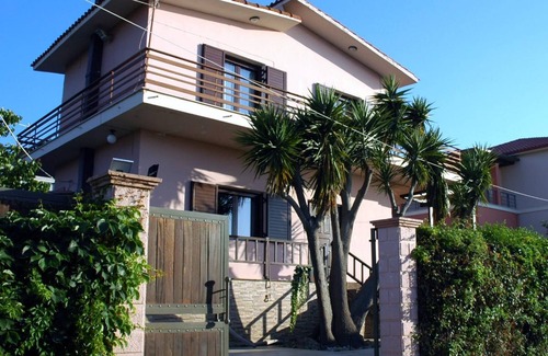 Skafidia Villa | Skafidia Villa Yucca - Garden Haven Retreat