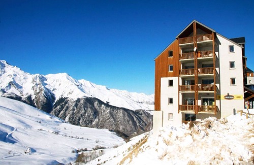 Peyragudes Condo | Ski aux pieds ! Charmant T2/6 + piscine & sauna
