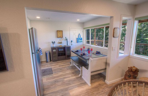 Tahoe Village Condo | SKI CONDO! Beautifully decorated, lake view, Amazing in summer too!