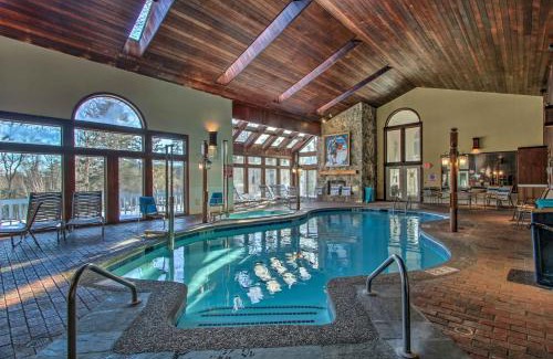 Bartlett Apartment | Ski Condo with Pool, Close to Story Land and Attitash!