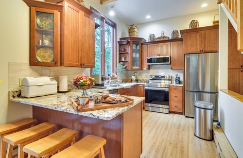 North Conway Cabin | Ski & Golf: Cozy North Conway Mountain Cabin!