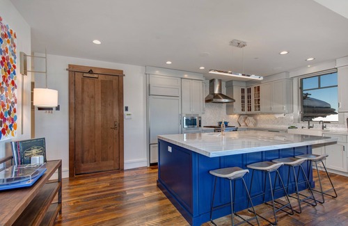 Empire Pass Condo | Ski/Hike/Bike In & Out 3 Bd Luxury Penthouse Arrowleaf at Empire Pass