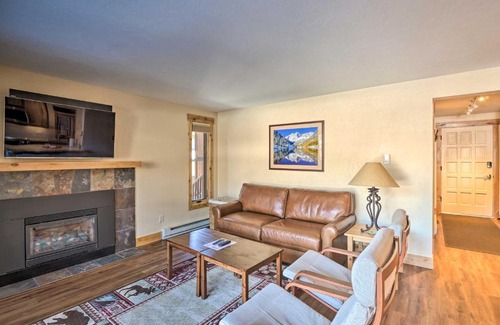 Four O'Clock Apartment | Ski-In Breck Condo Walk to Shops and Restaurants!