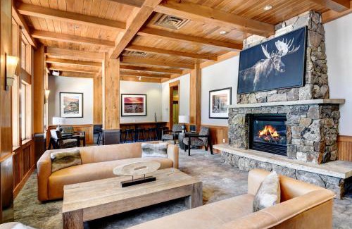 Winter Park House | Ski In Out Luxury Condo 2403 I Hot Tub I Gym I Ski Views I Best Price I FREE Adventures Daily