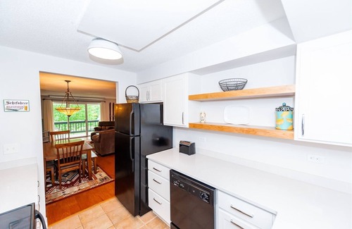 Stowe Area Condo | Ski In/Out! Toll House lift