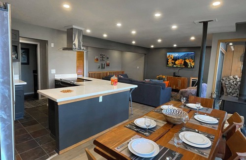 Altis Condo | Ski In Out, With Beautiful Views, Wall of Glass, ski to Canyon or Eagle Lodge
