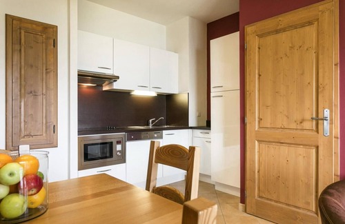 Sainte-Foy-Tarentaise Apartment | Ski-in/ski-out & foot of the slopes, fitness, swimming pool, terrace, balcony, tv, ski locker