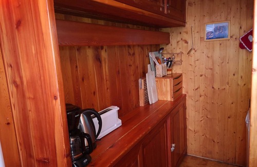 Arc-1600 Apartment | Ski-in/Ski-out 2-Room Cabin Apartment for 7 in Arc 1600, Near Shops