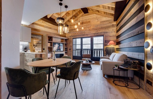 Arc-1950 Apartment | Ski-In/Ski-Out 3-Room Apartment with Pool and Jacuzzi in Arc 1950