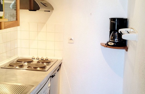 Prapoutel Apartment | Ski-in/Ski-out, 3-room, sleeps 6 in Les Adrets-Prapoutel