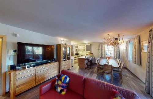 Vorderglemm Apartment | Ski in Ski Out neu und gehoben JokerCard inklusive