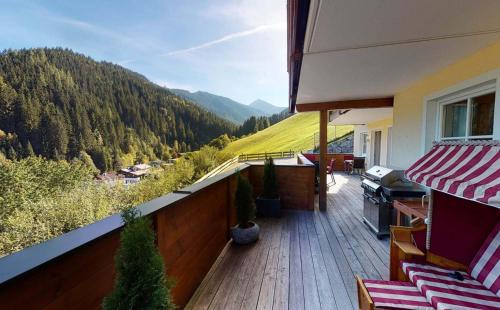 Vorderglemm Apartment | Ski in Ski Out neu und gehoben JokerCard inklusive