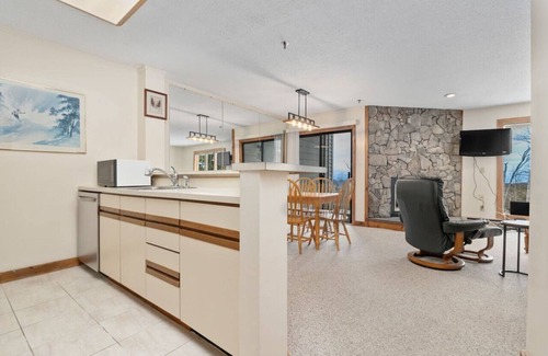 Stratton Mountain Condo | Ski-in Ski-out Condo at Stratton