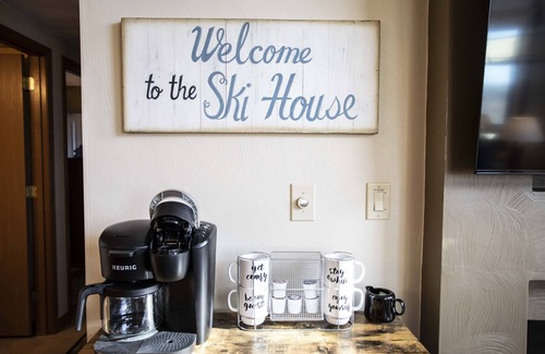 Champion Condo | Ski In Ski Out Condo