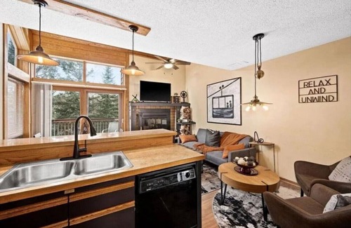 Lutsen House | Ski in Ski out Lutsen Townhome Pool Fitness Sauna and more