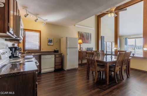 Silvercreek Condo | Ski-In/Ski-Out Mountain Retreat with Pool and Private Indoor Hot Tub