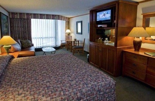 Salt Lake Mountain Resorts Condo | Ski-In/Ski-Out Snowbird King Bedroom plus Sofa Sleeper + Amenities