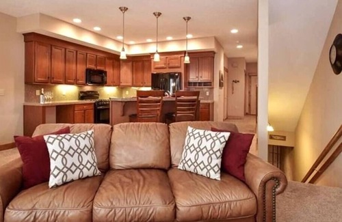 Champion House | Ski-In/Ski-Out Southwind Community Condo at 7 Springs Resort