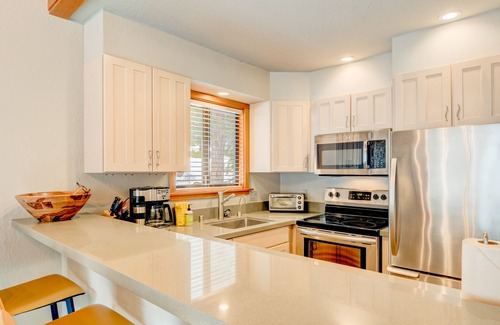 Tahoe Woods House | Ski-in/ski-out townhome with fireplace, pool, hot tub & on-site ski/sled hill