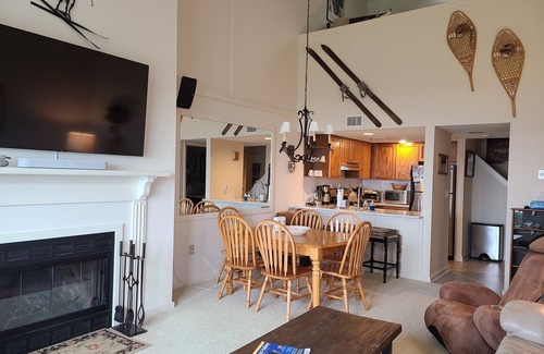 Ludlow Condo | Ski In/Ski Out Winterplace 2BR+Loft W/Fireplace, Hot Tub and Pool Access