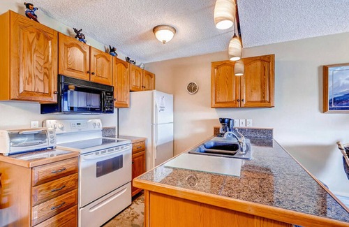 Steamboat Springs Condo | Ski Inn Condos