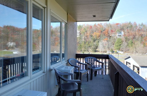 Mount Jackson Condo | Ski/MTB/Golf Condo (#121) - Slope side | Ski slope & Resort valley views!