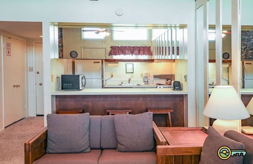 Mount Jackson Condo | Ski/MTB/Golf Condo (#131) - Slope side | Slope & Resort valley views | Vaulted ceilings!