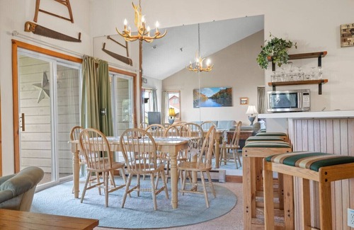 Stratton Mountain Condo | Ski on Ski Off Obertal E Building