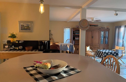Canandaigua House | Ski season! 25 minutes to Bristol mountain. wineries, breweries, restaurants,
