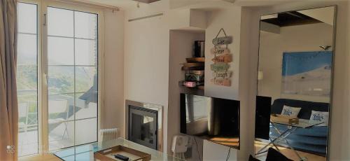 Pradollano Apartment | SKI & SNOW APARTMENTOS by TODOSIERRANEVADA - Plaza de Andalucia - Junto a los Telecabinas