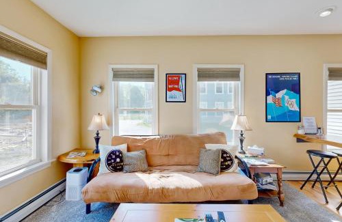 Proctorsville Apartment | Ski Ya Later
