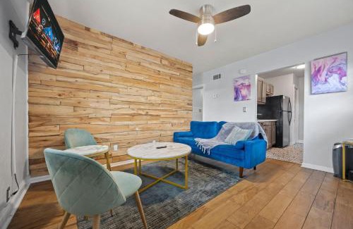 Mechanicsville House | Skid Row Chateau- Renovated Mechanicsville Apt