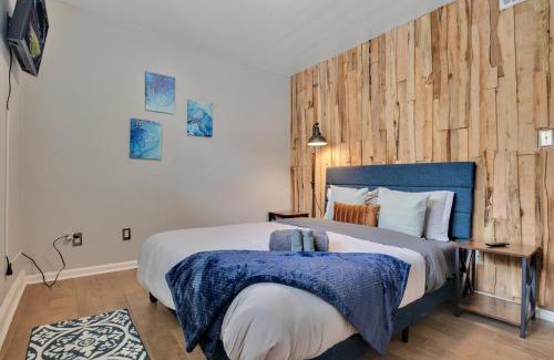 Mechanicsville House | Skid Row Chateau- Renovated Mechanicsville Apt