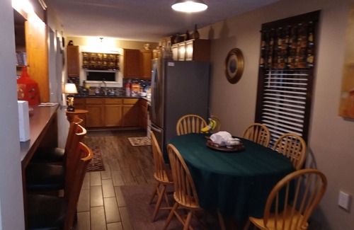 North Creek House | SKIERS HEAVEN CLOSE TO GORE,WHITEFACE AND VERMONT SKI RESORTS
