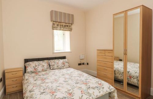 Lancaster House | Skipper