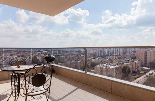 Netanya Apartment | Skipper Home