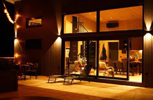 Torsby House | Skogly - Ny stor hytte, Unike Finnskogen