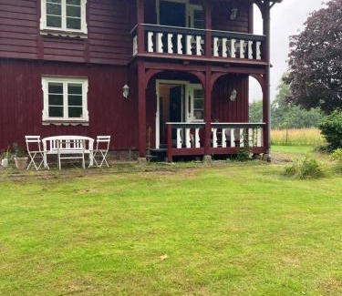 Ringsted Bed & Breakfast | Skovhuset haveværelset